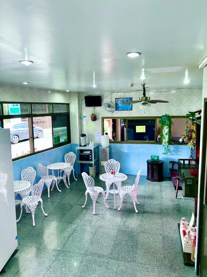 Station Hotel Trang Esterno foto
